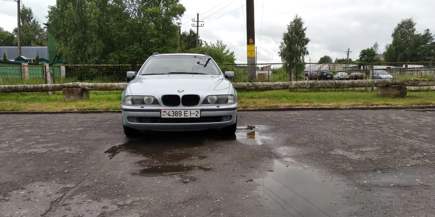 BMW 5 series IV (E39), 1997