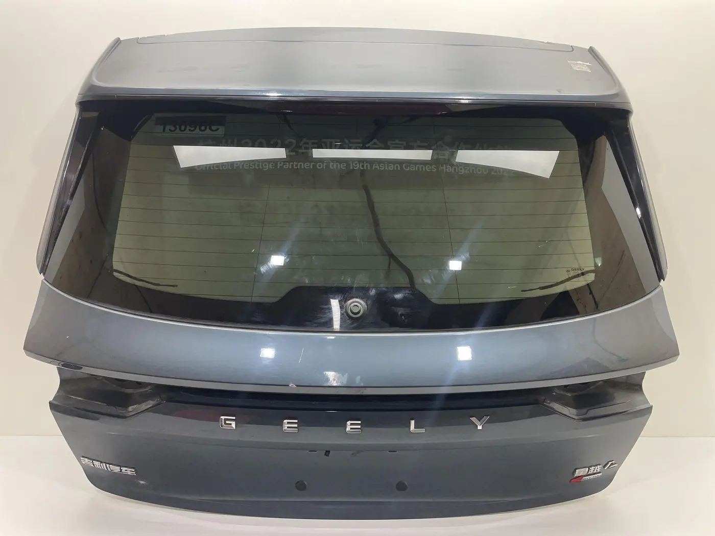Крышка багажника (дверь 3-5) к Geely Monjaro 2024