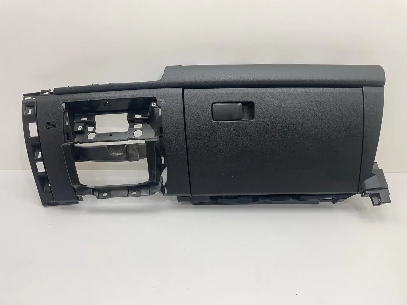 Бардачок к Geely Coolray 2023