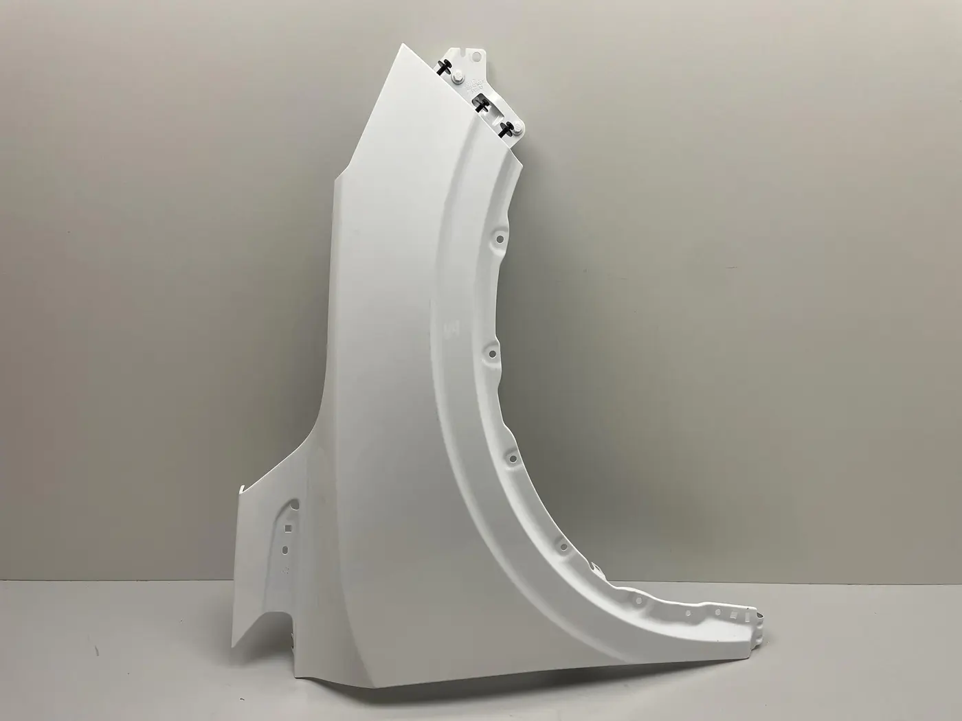 Крыло переднее правое к Geely Coolray 2023