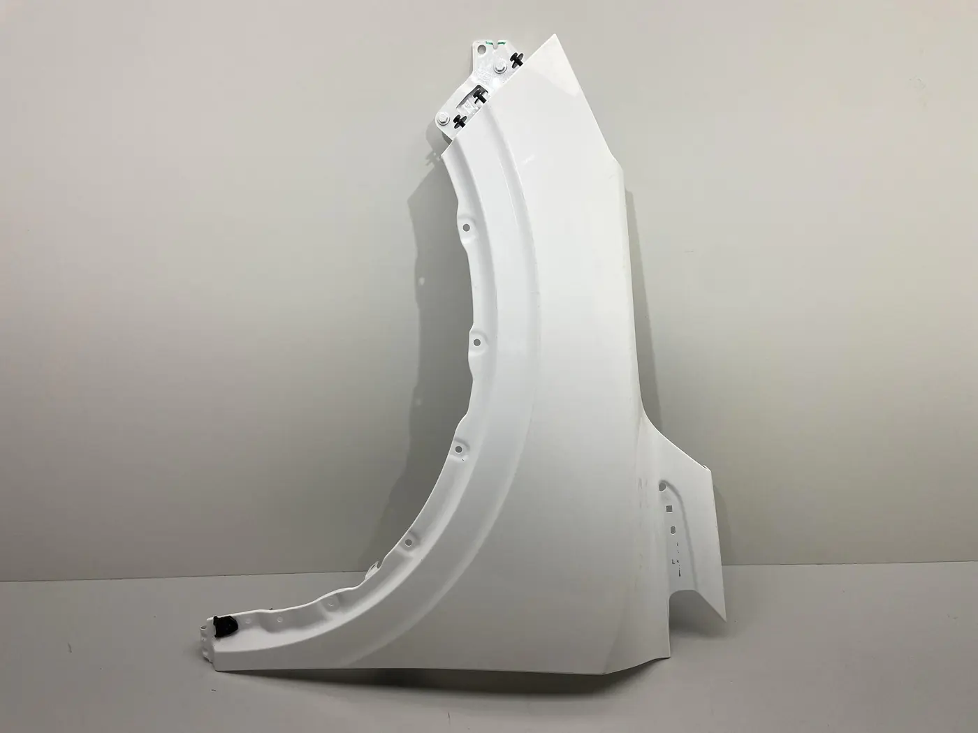 Крыло переднее левое к Geely Coolray 2023