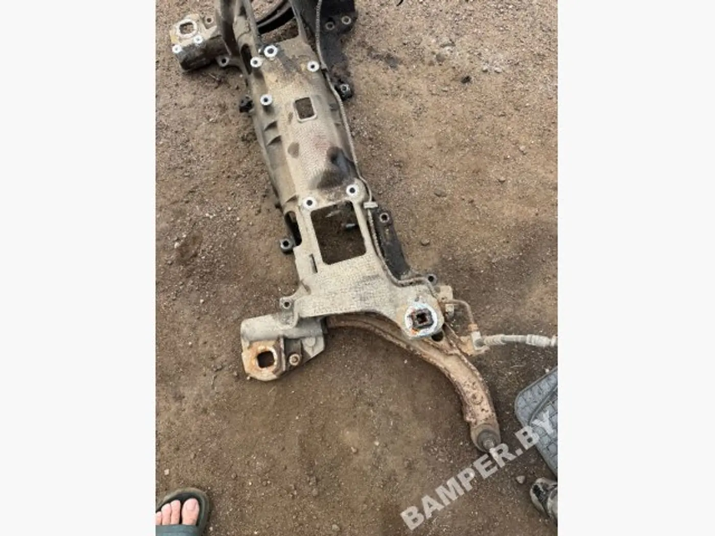 Балка подвески передняя (подрамник) к Chrysler Voyager 2002