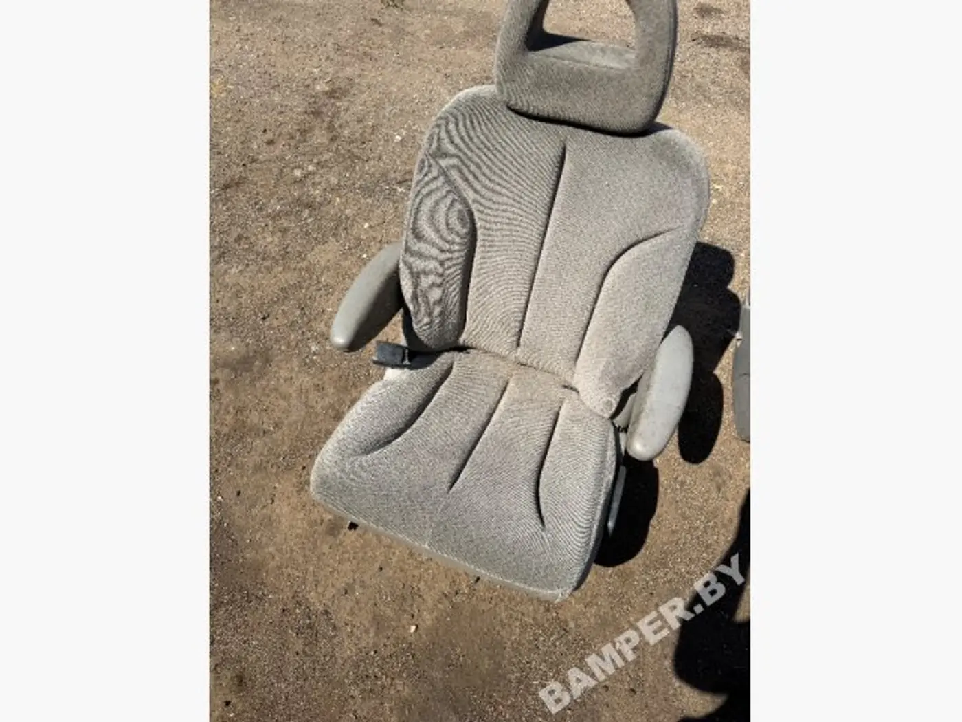Сиденье заднее к Chrysler Voyager 2002