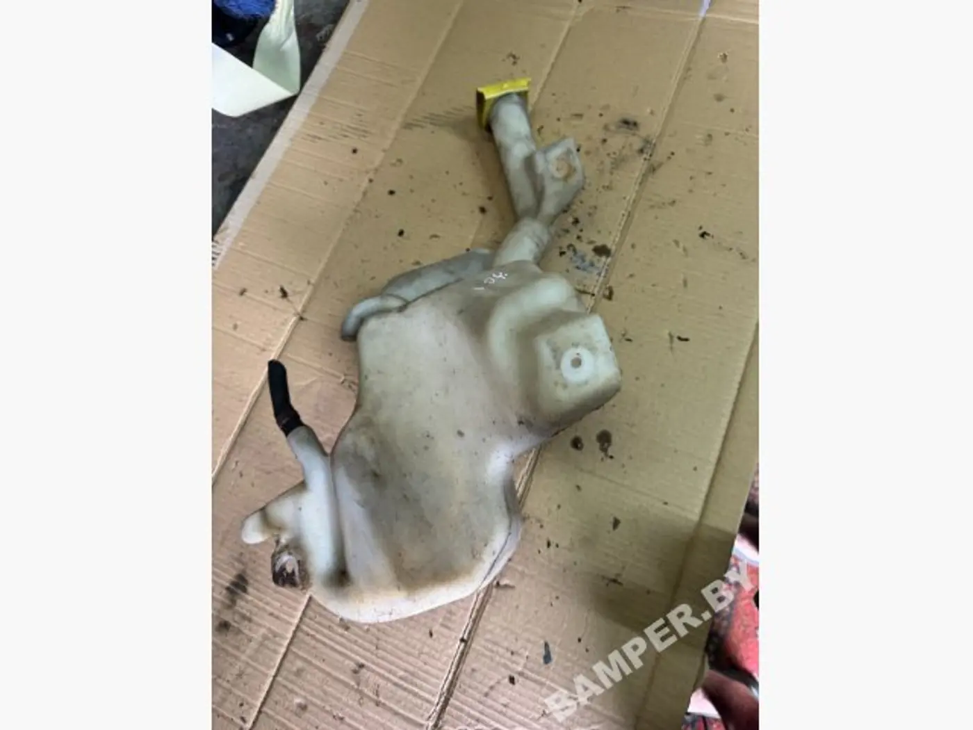 Бачок расширительный к Chrysler Voyager 2002