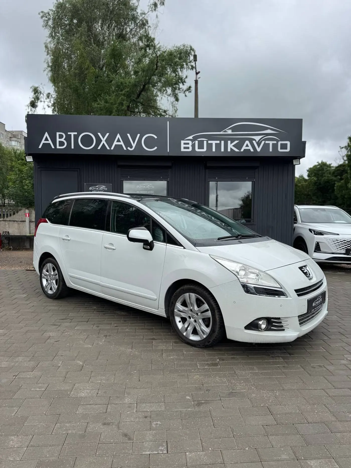 Peugeot 5008 I, 2013