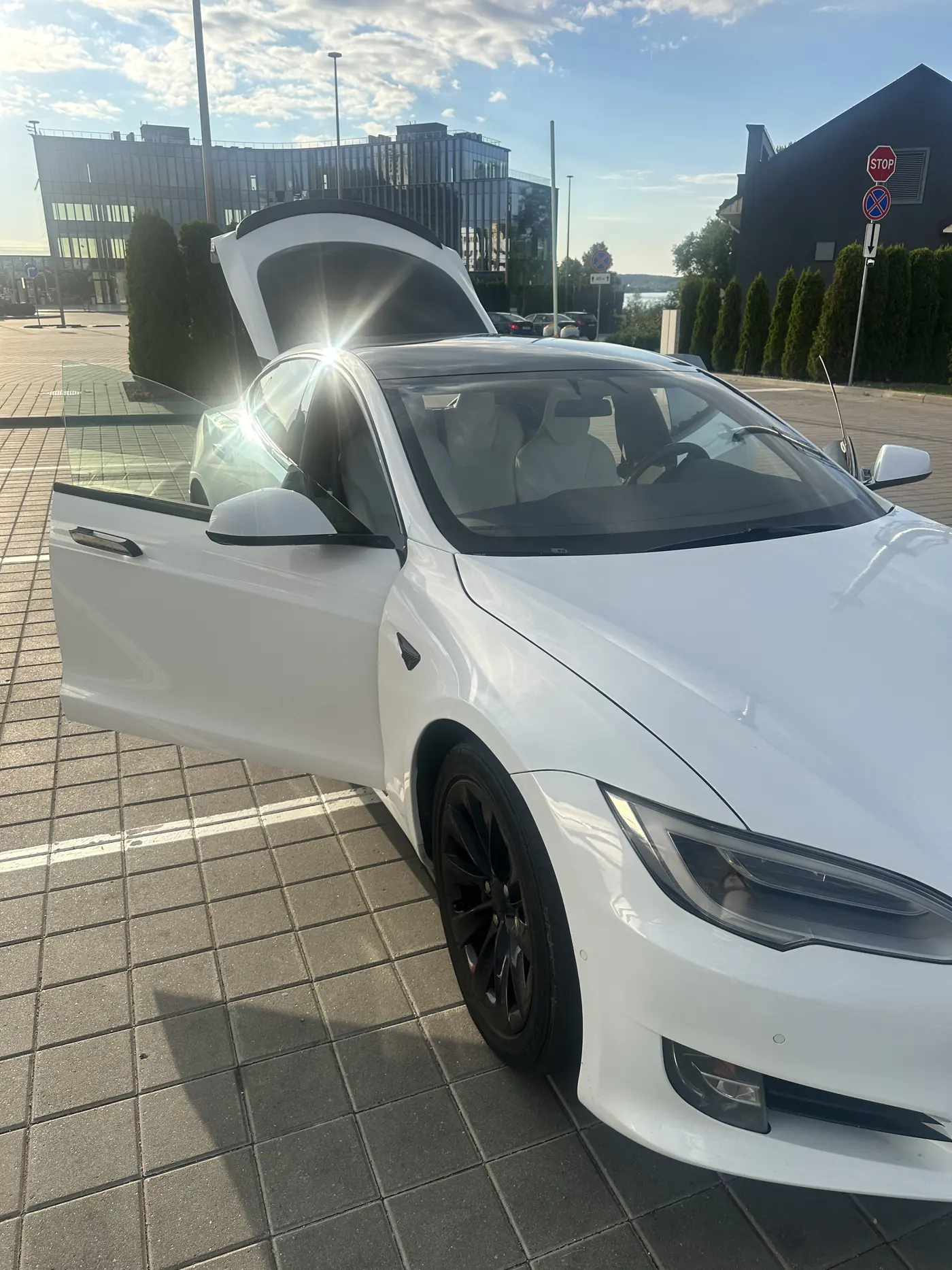 Tesla Model S I Рестайлинг, 2018