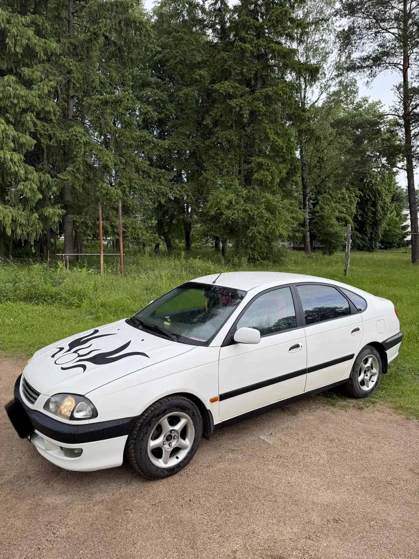 Toyota Avensis I, 1998