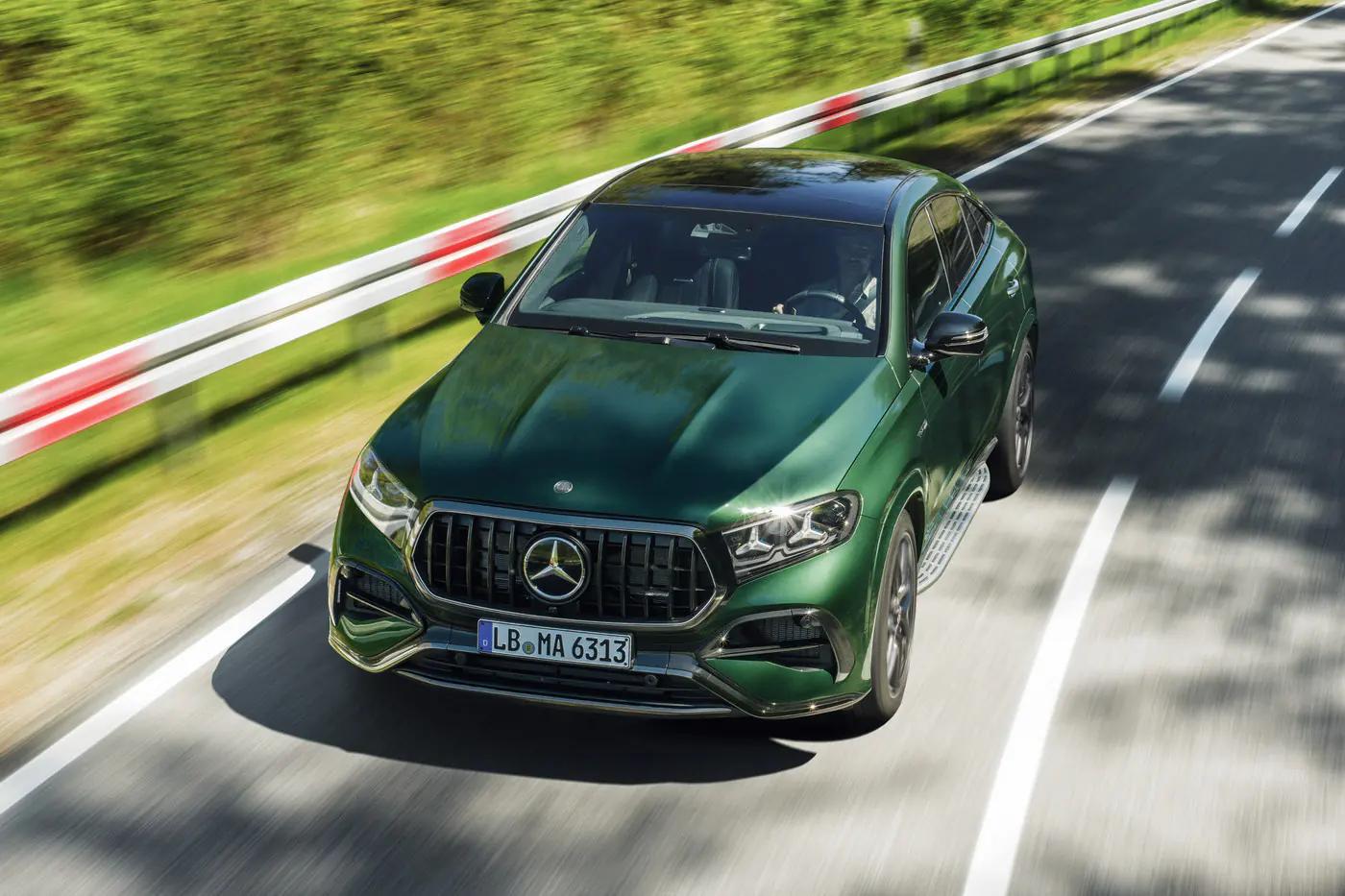 Обновлены «заряженные» кроссоверы Mercedes-AMG GLE 63 S и GLS 63