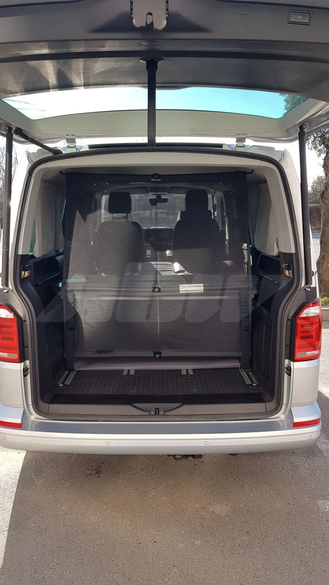 Сетка багажника к Volkswagen Multivan 2005