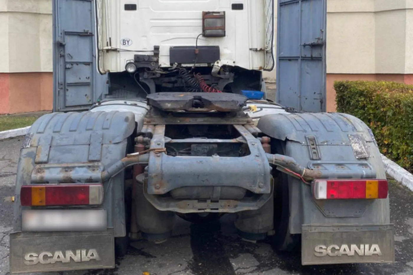 Владелец Scania доверил восстановление VIN «мастерам» – и пожалел