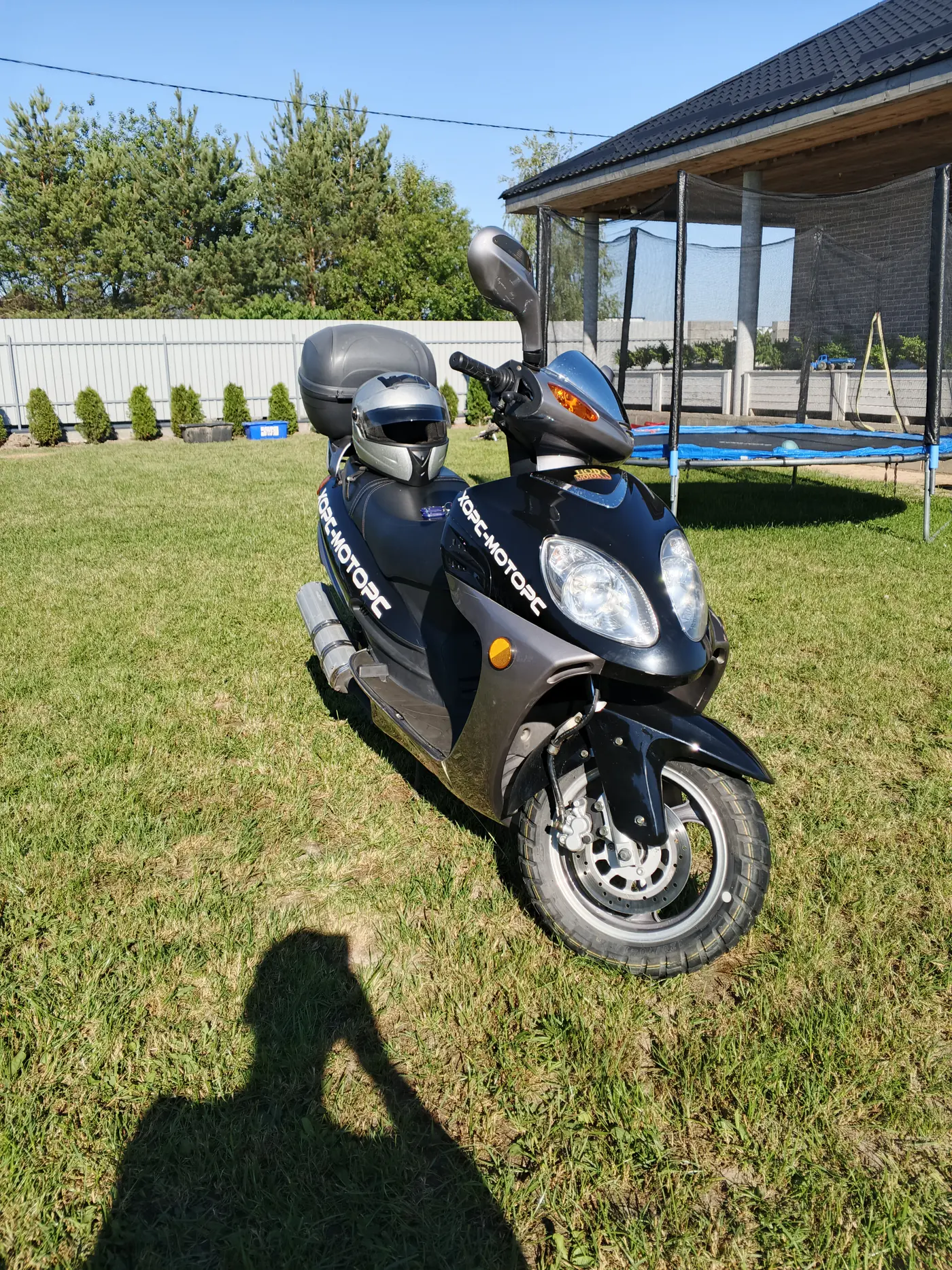 2014 Hors 058,