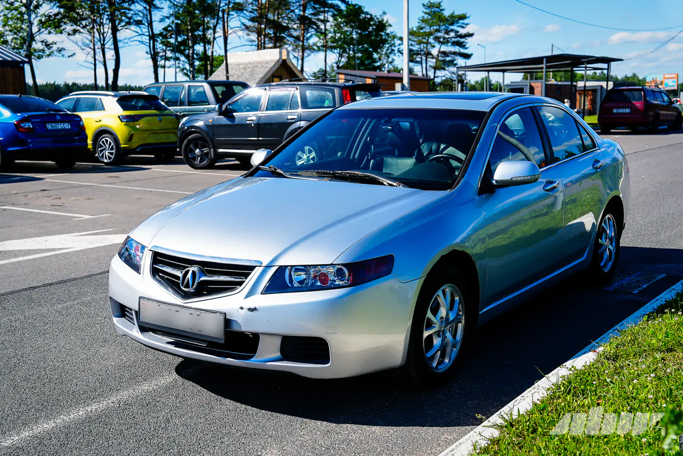«Это самая заантикоренная машина на всем побережье»: мнение владельца Acura TSX