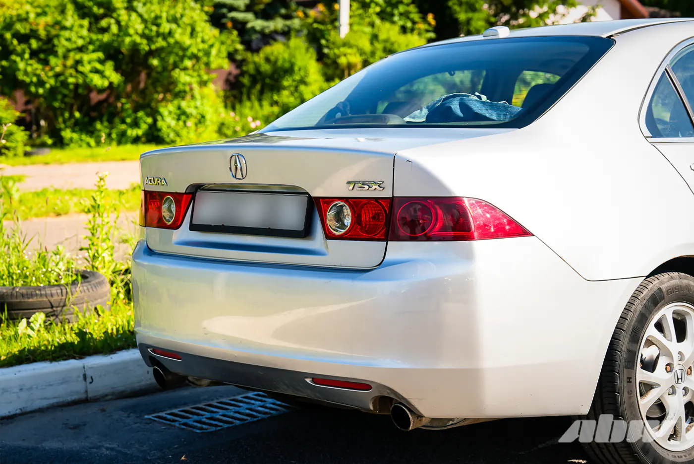 «Это самая заантикоренная машина на всем побережье»: мнение владельца Acura TSX