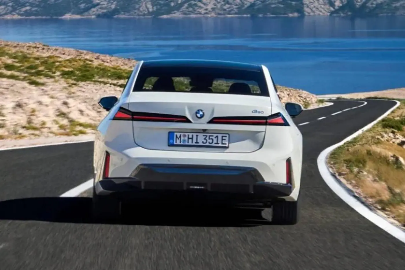 До 906 км без подзарядки – BMW начала продажи нового i3