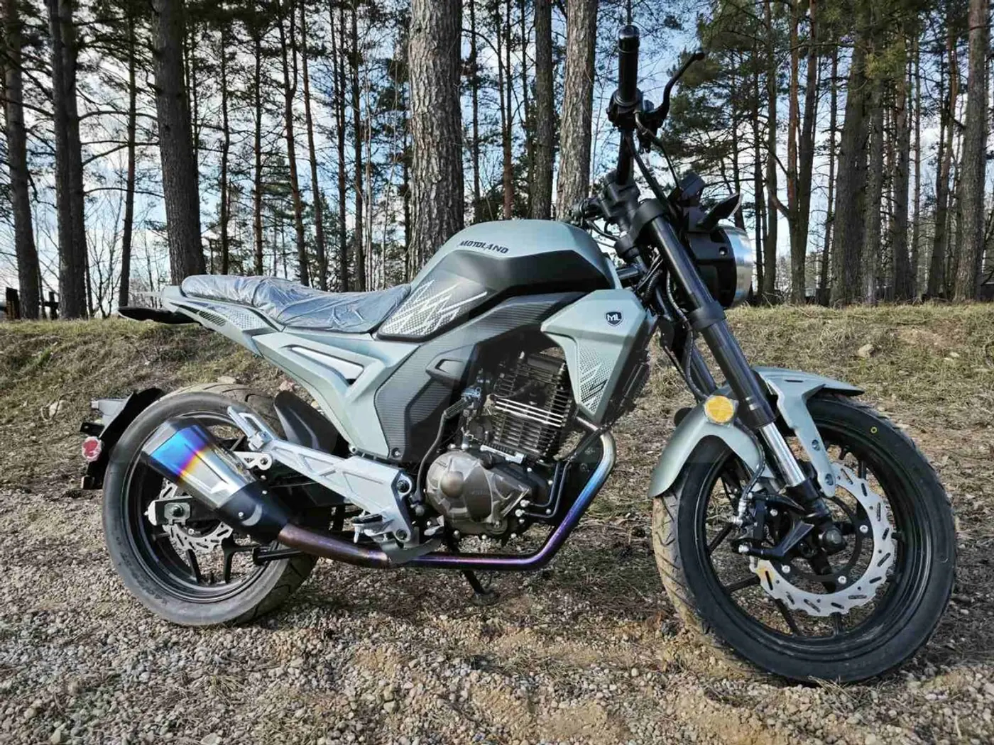 Motoland CBR 300,