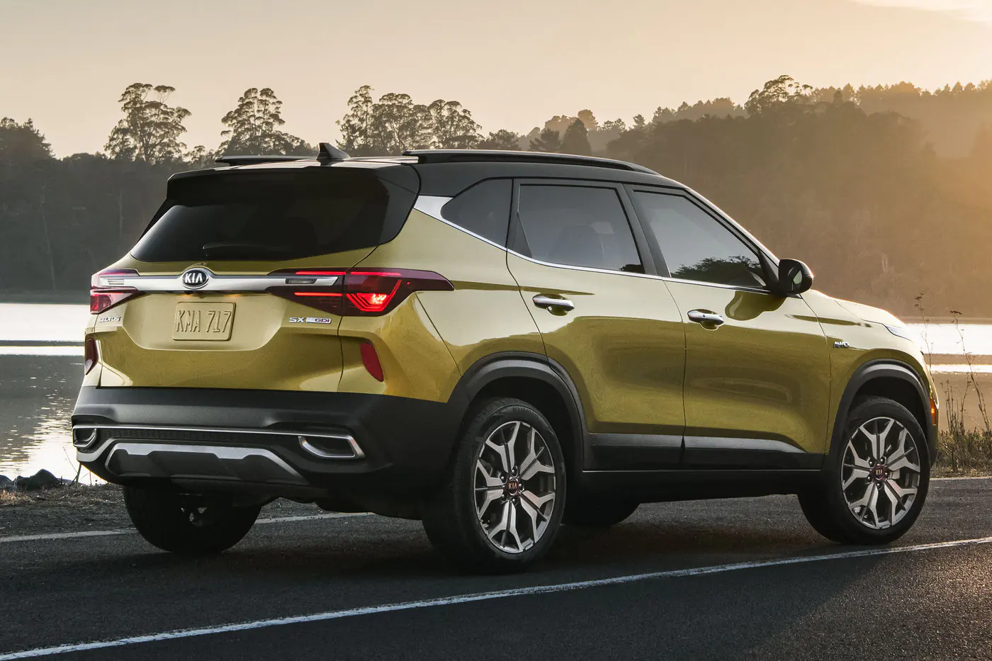 Не те, кем кажутся: считаем стоимость обслуживания Volkswagen Taos и Kia Seltos