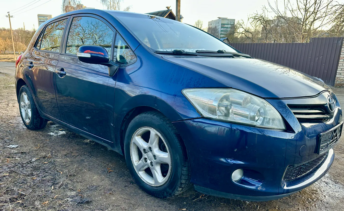 Toyota Auris I Рестайлинг, 2010
