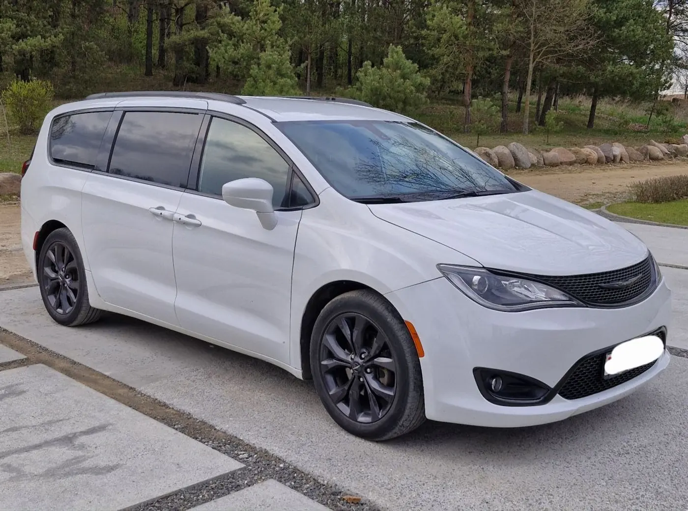 Chrysler Pacifica RU, 2018