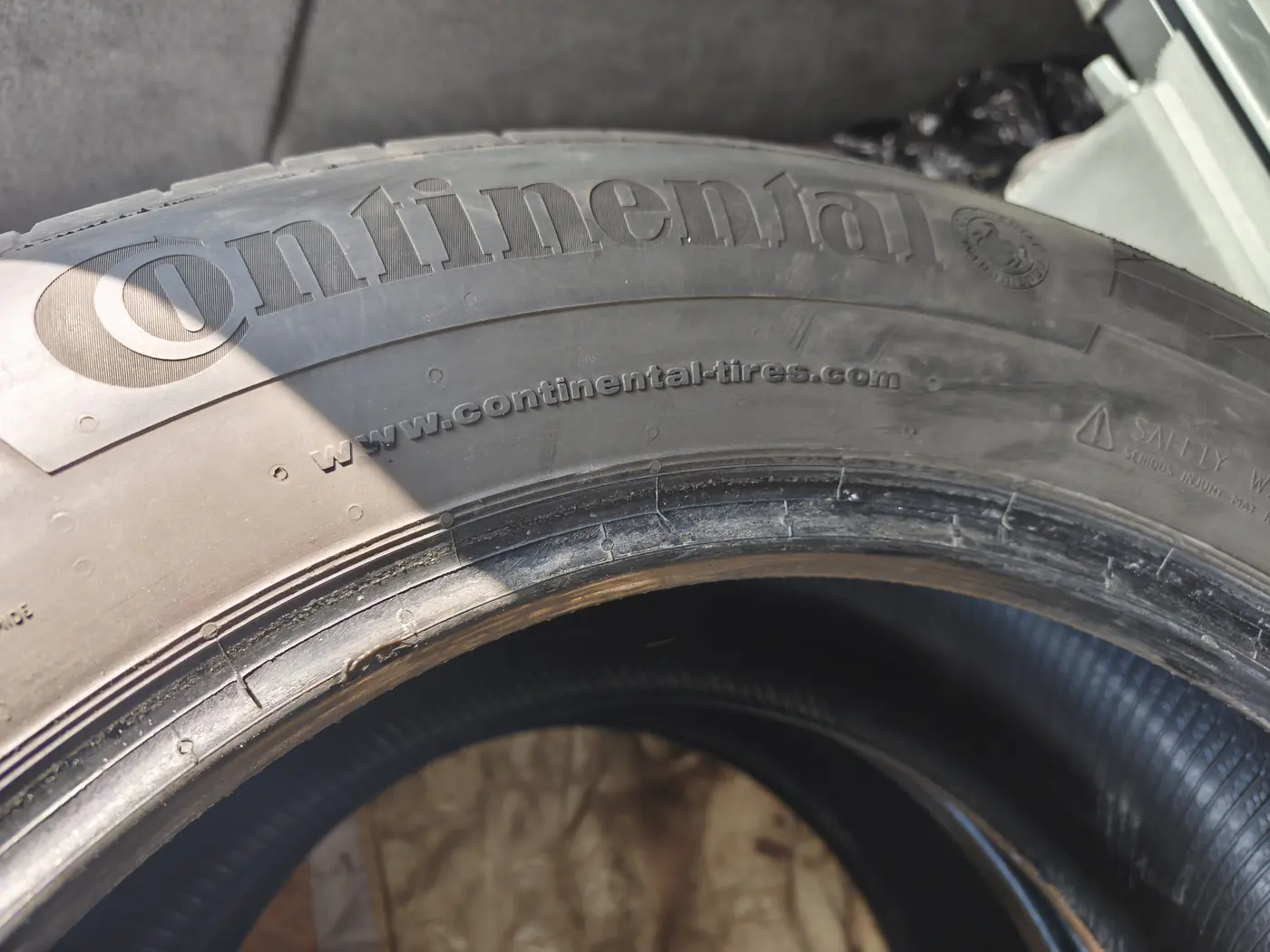 R18 235 65 Continental Вольво сх90