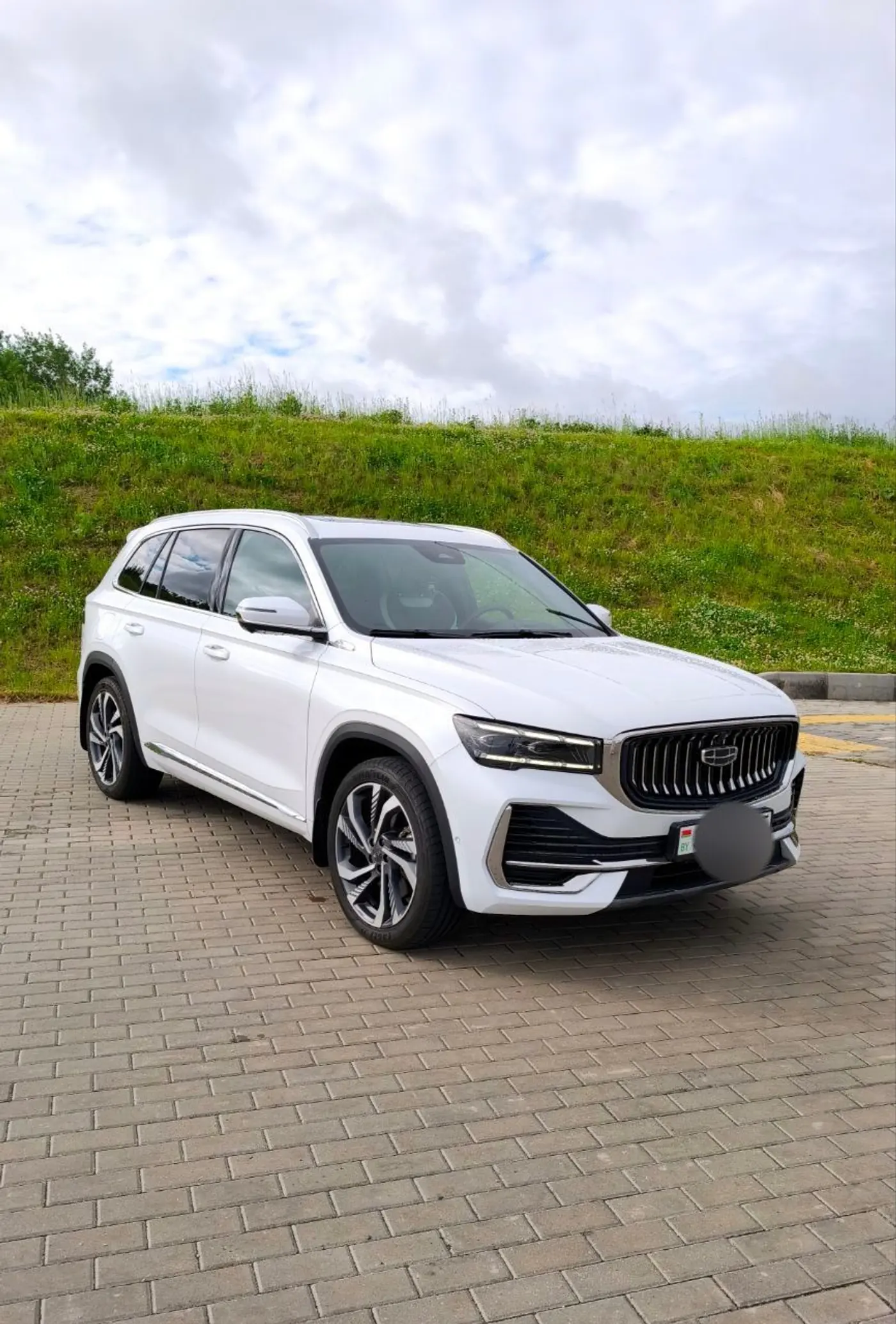 Geely Xingyue L I, 2024