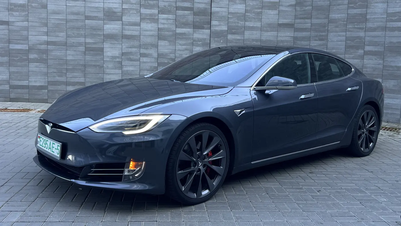 Tesla Model S I Рестайлинг, 2018