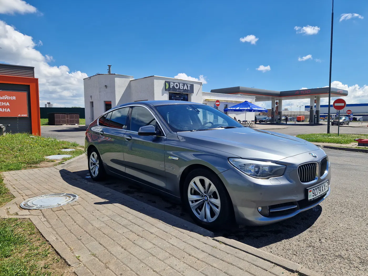 BMW 5 series VI (F10/F11/F07), 2010