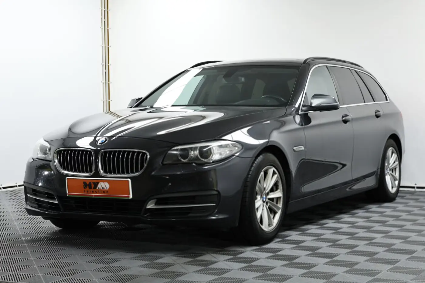BMW 5 series VI (F10/F11/F07) Рестайлинг, 2015