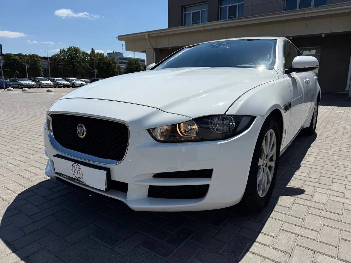 Jaguar XE I, 2018