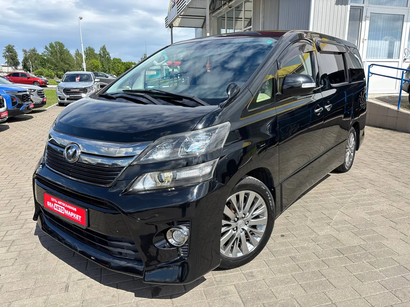 Toyota Alphard II, 2012