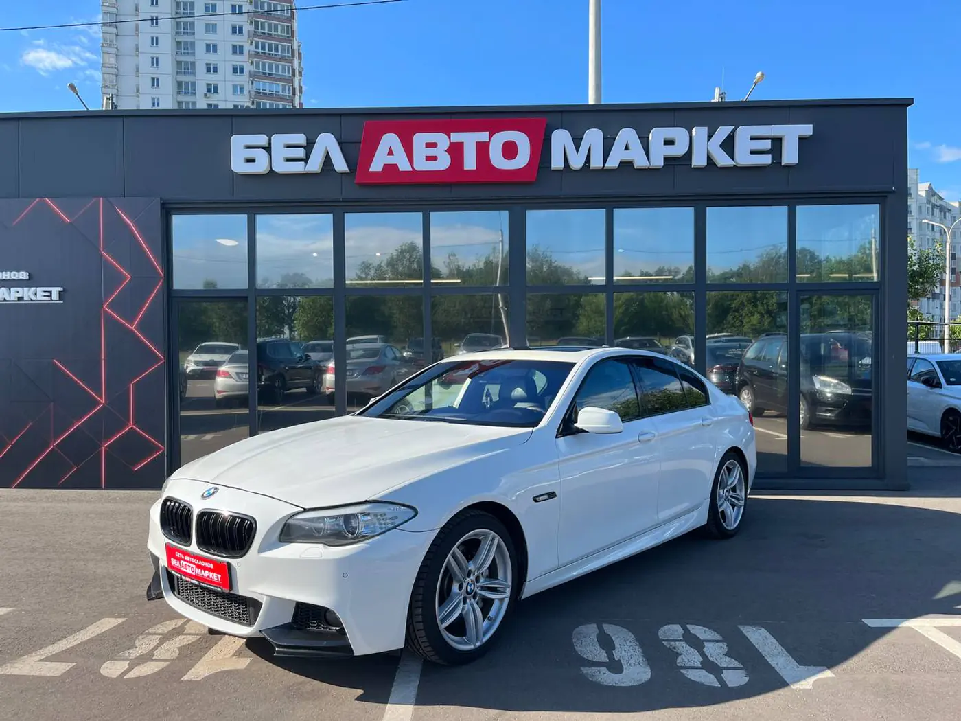 BMW 5 series VI (F10/F11/F07), 2011