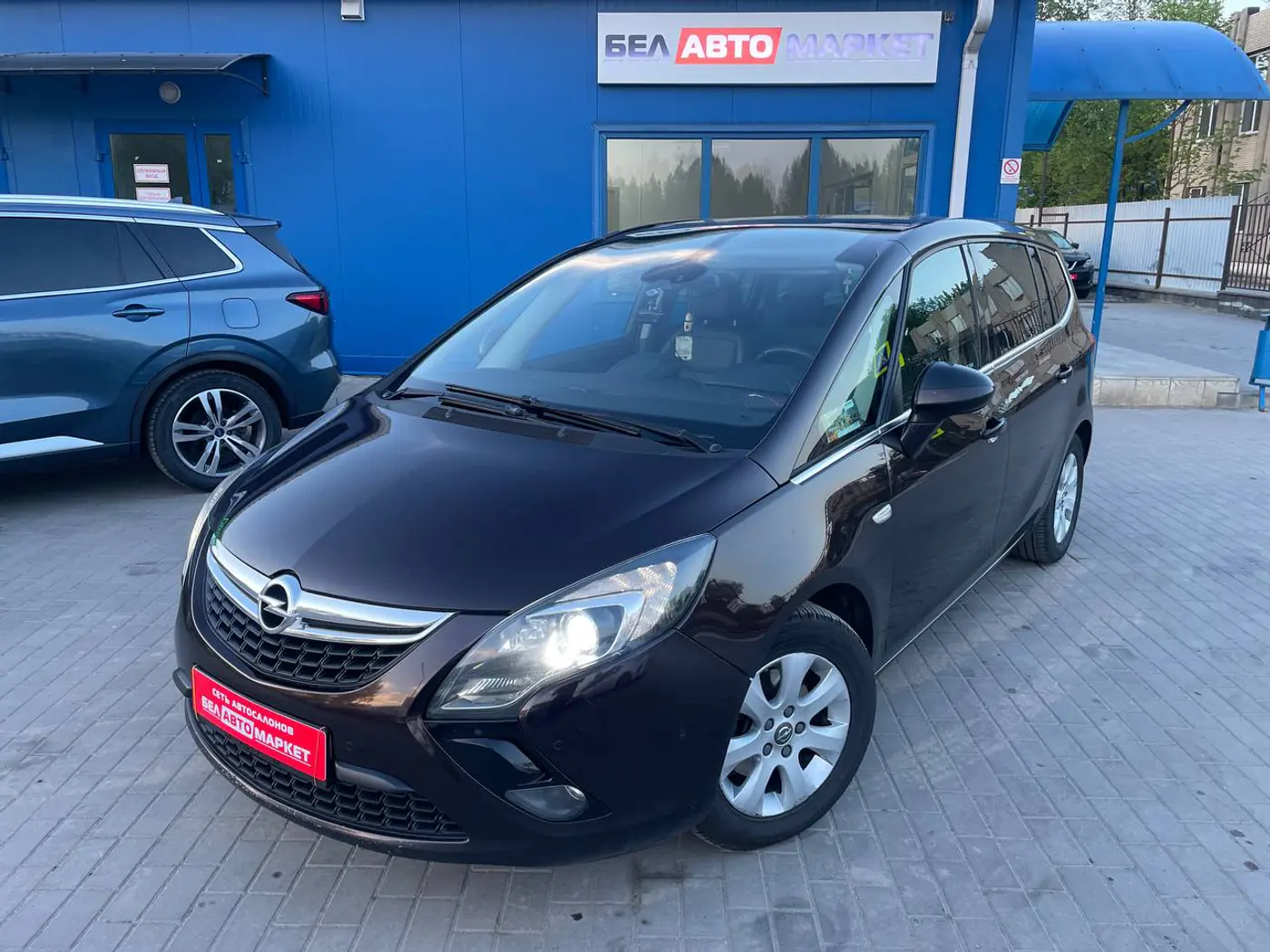 Opel Zafira C Рестайлинг, 2016