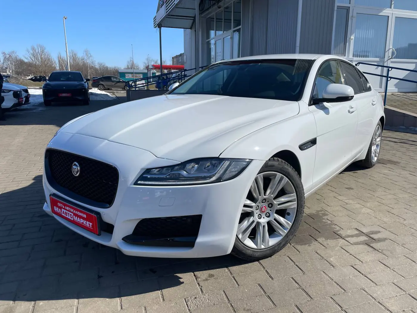 Jaguar XF II, 2018