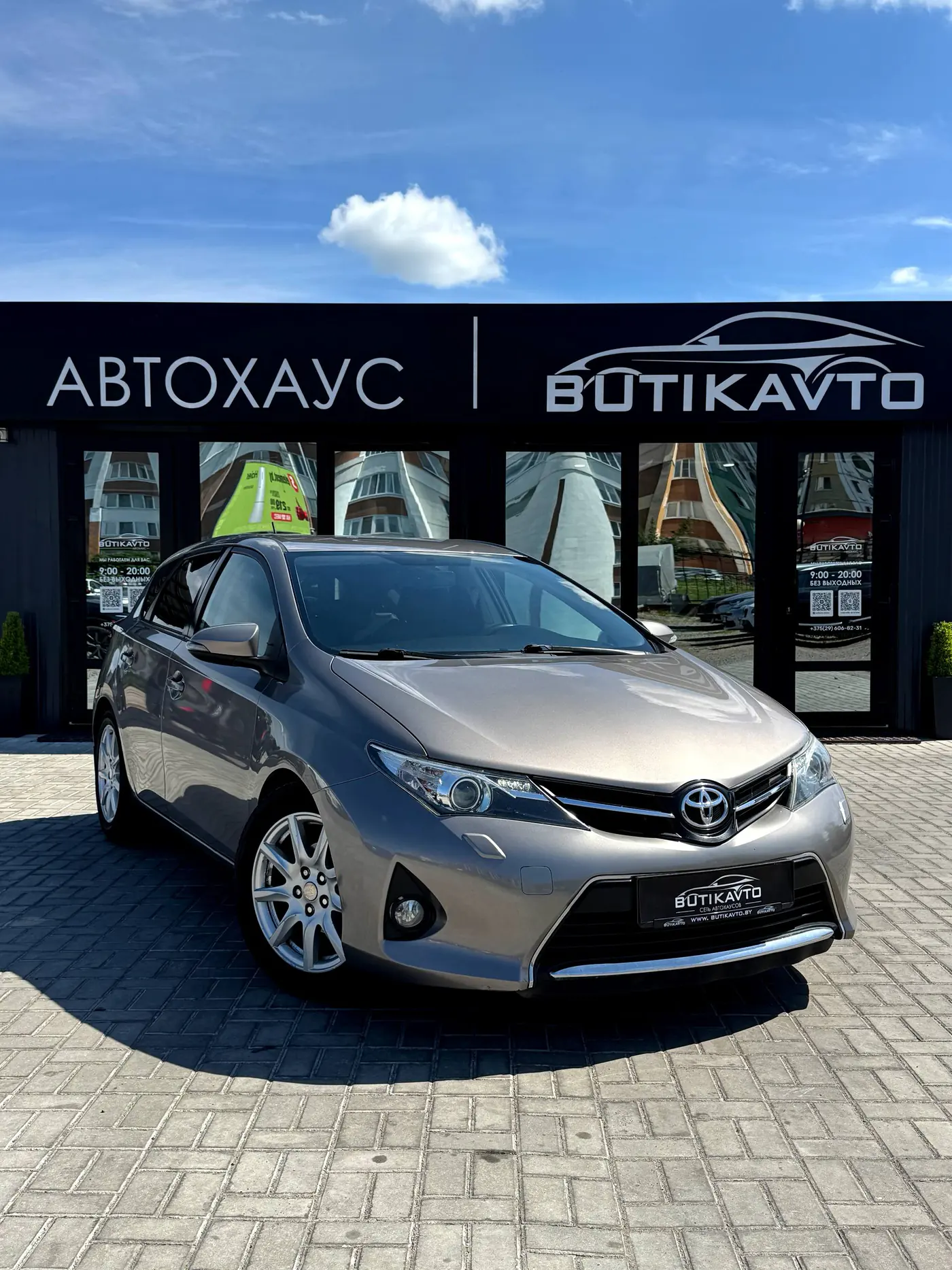 Toyota Auris II, 2012