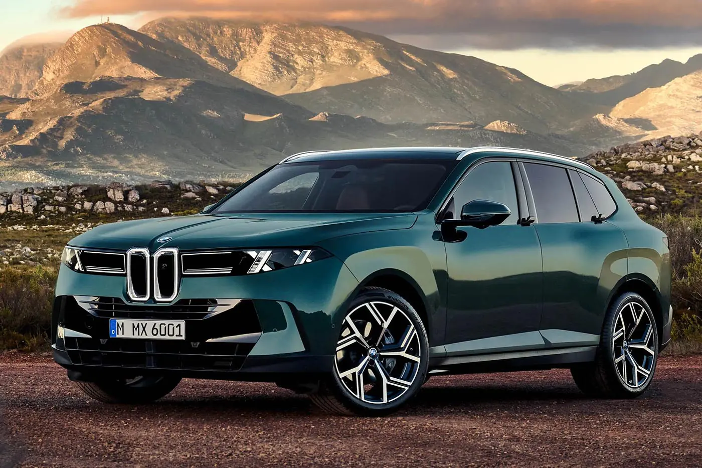 BMW официально представила новый X5