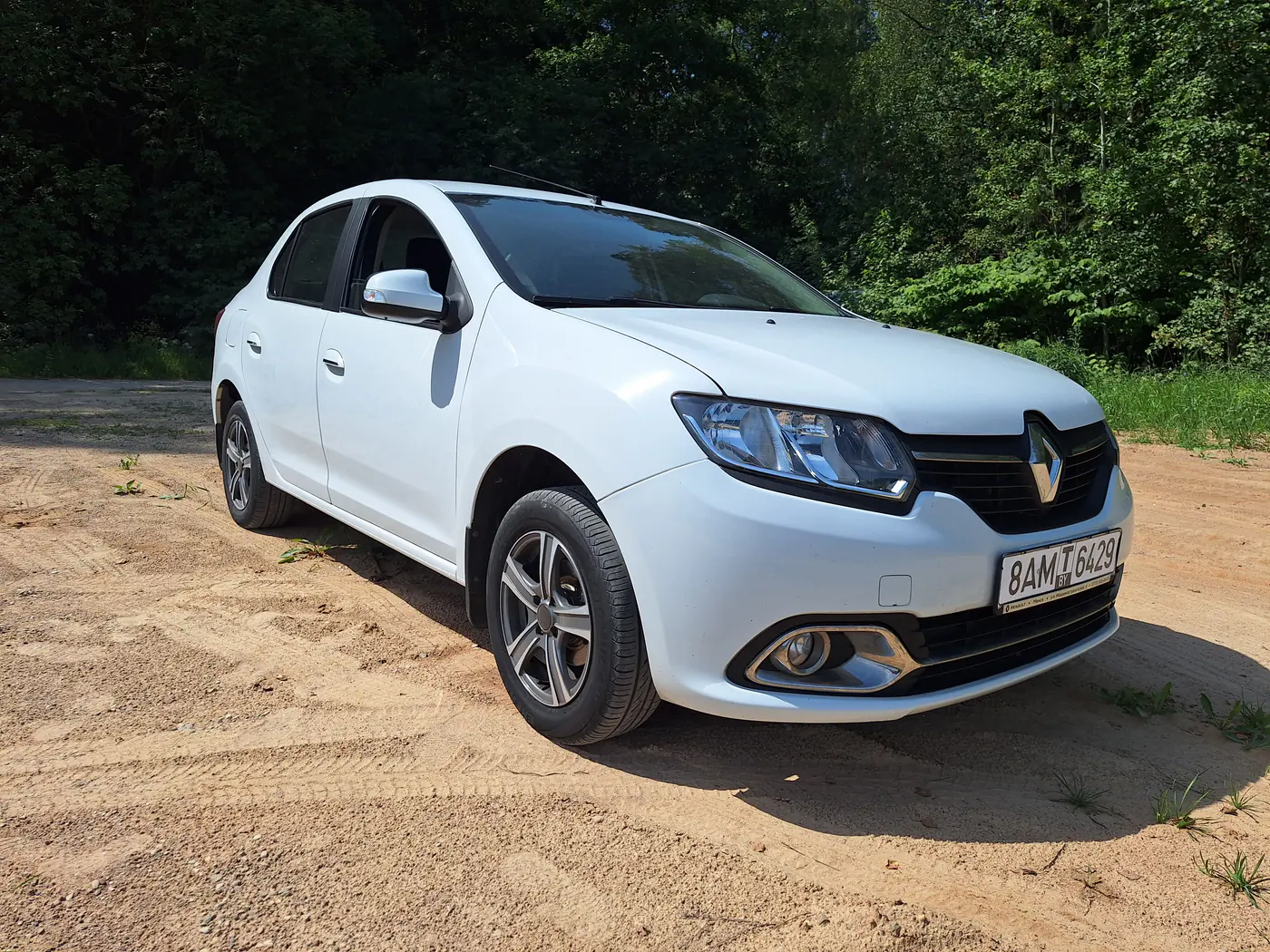 Renault Logan II, 2016