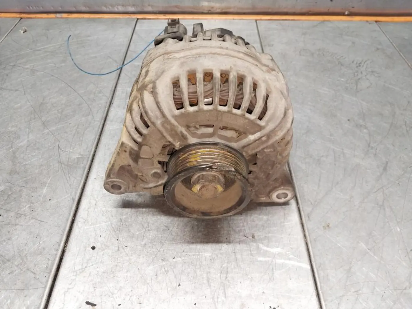 Генератор к Audi A4 2002