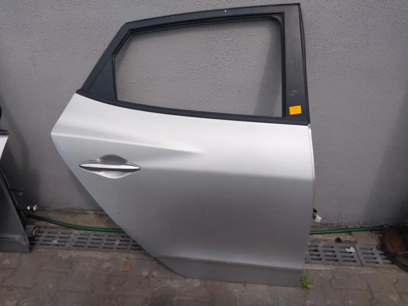 Дверь задняя правая к Hyundai ix35 2011