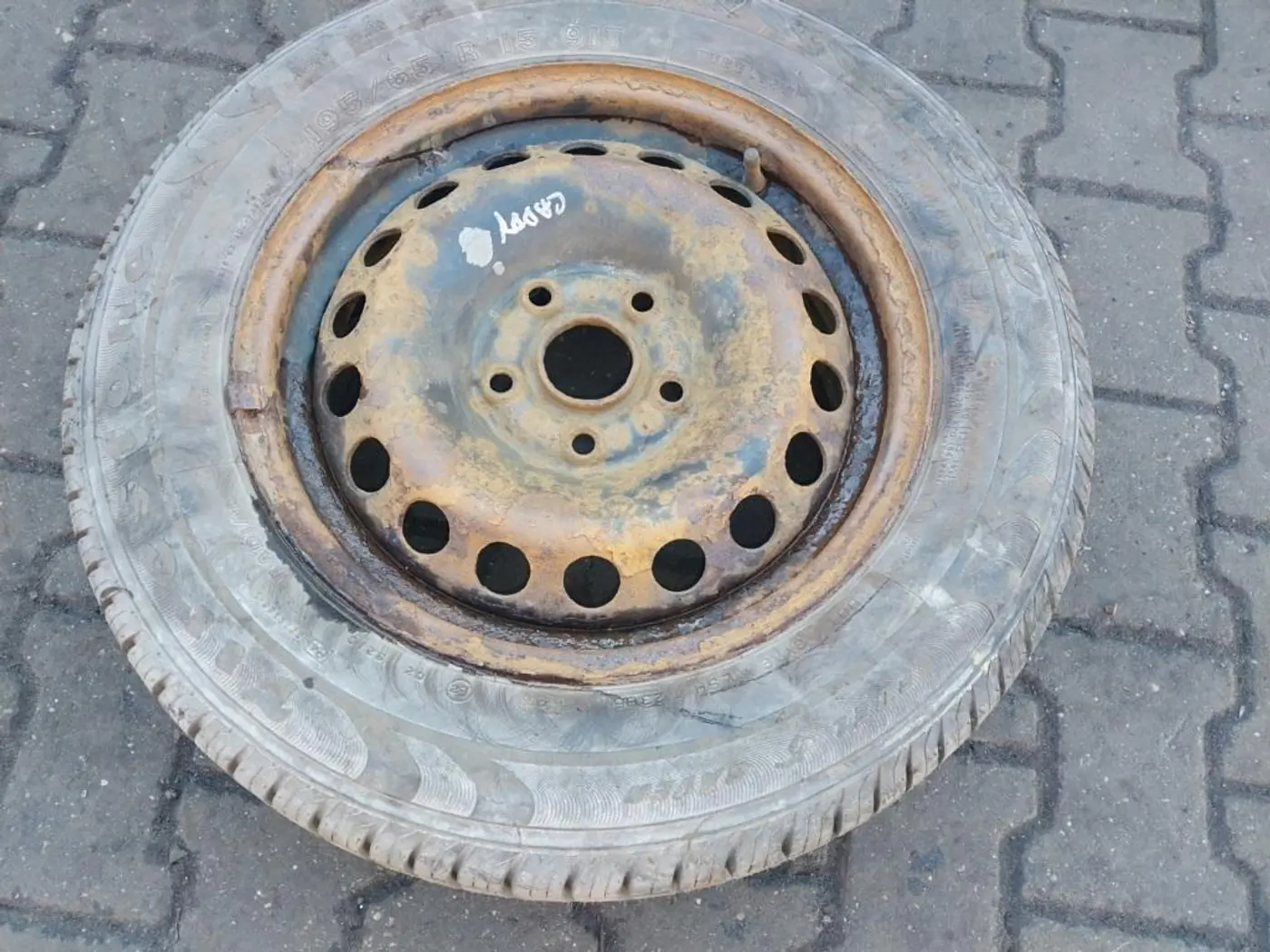 Диск штампованный к Volkswagen Caddy 2005