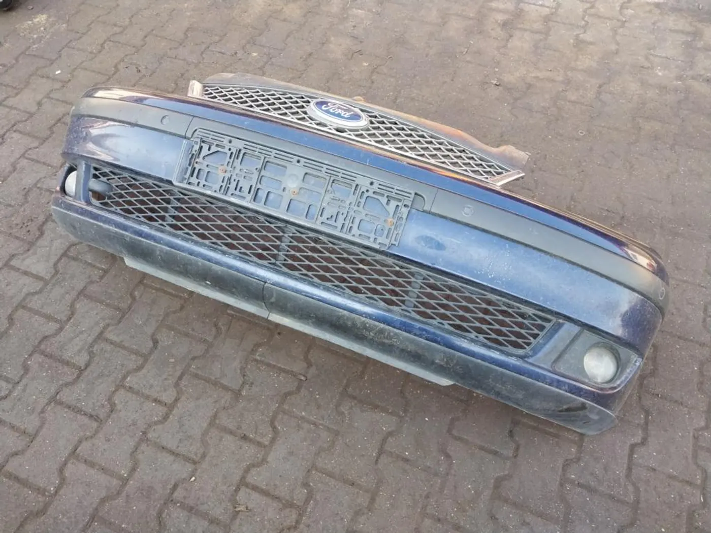 Бампер передний к Ford Galaxy 2004
