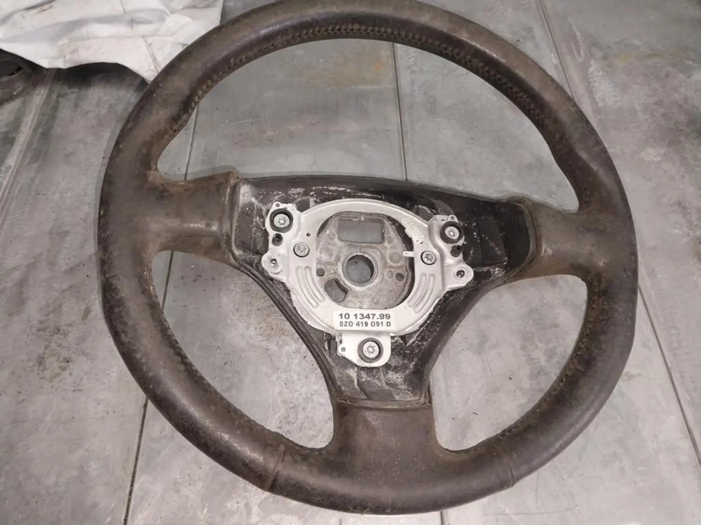 Руль к Audi A3 2001