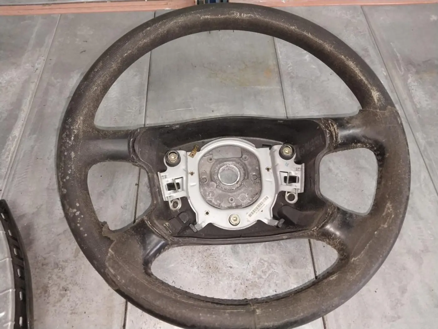 Руль к Volkswagen Sharan 2002