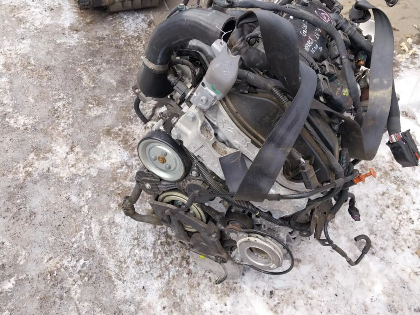 Двигатель к Peugeot 3008 2022