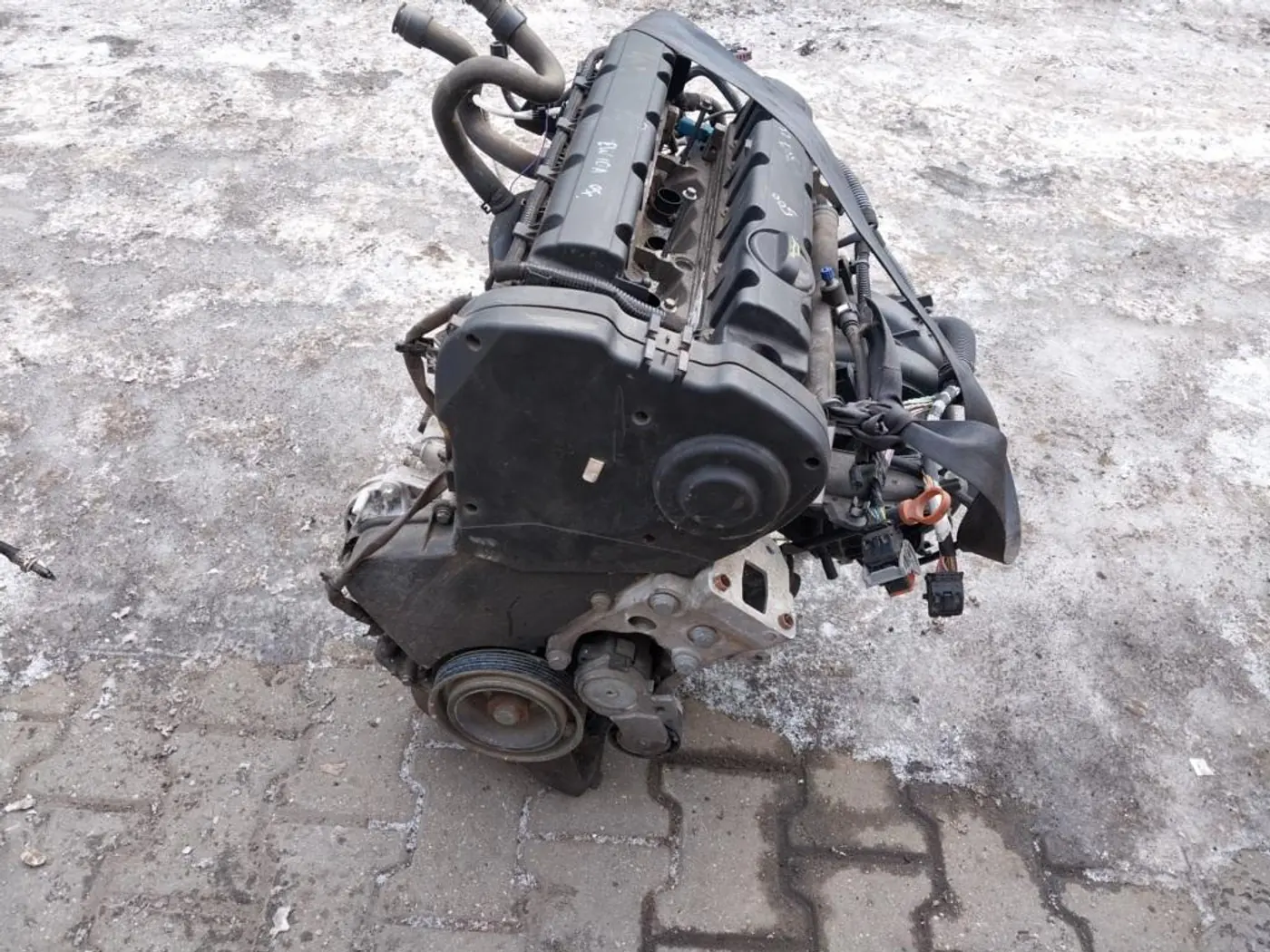 Двигатель к Peugeot 307 2005