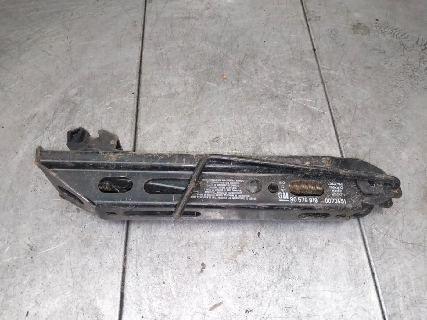 Домкрат к Opel Vectra 2001