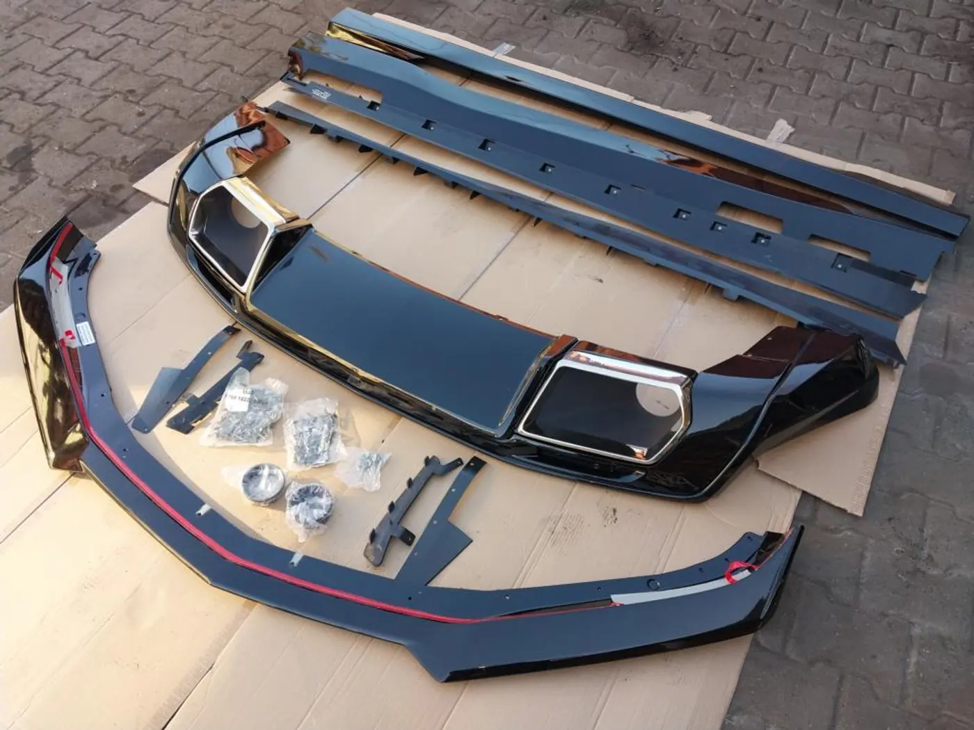 Обвес (комплект) к Chevrolet Camaro 2021