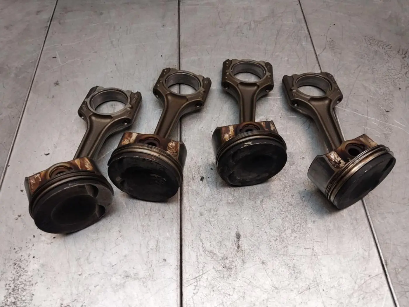 Шатун к Volkswagen Golf 2008