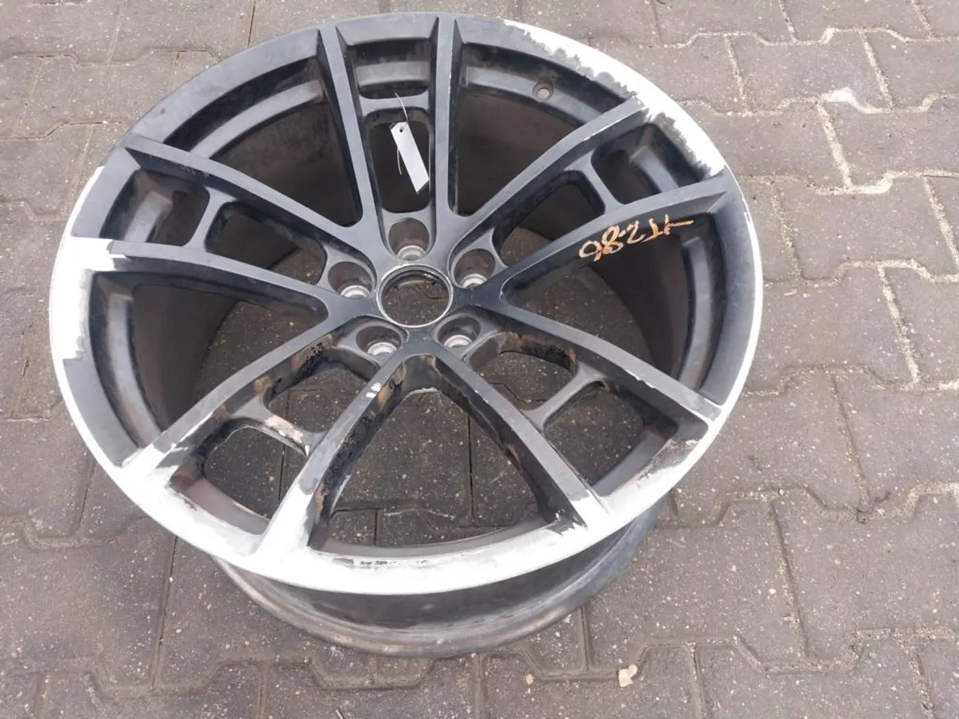 Диск литой к Dodge Challenger 2019