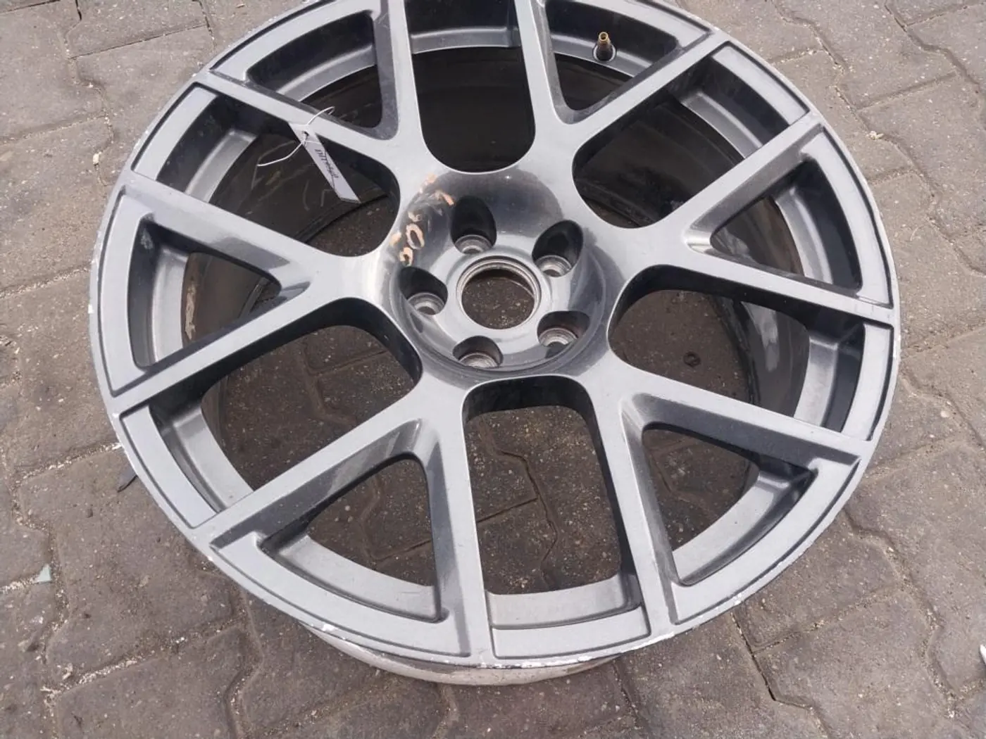 Диск литой к Dodge Charger 2019