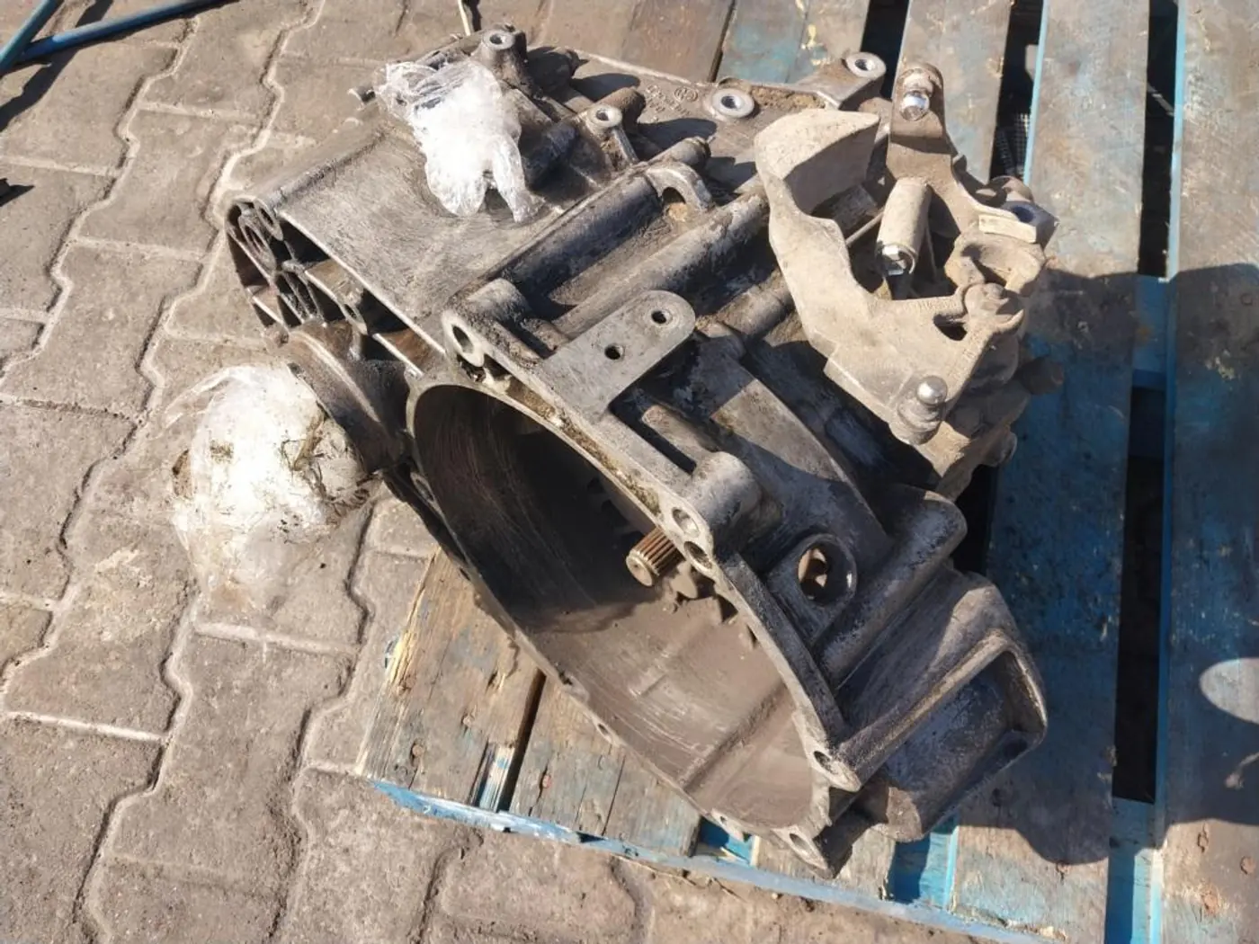 КПП механическая (МКПП) к Ford Galaxy 2001