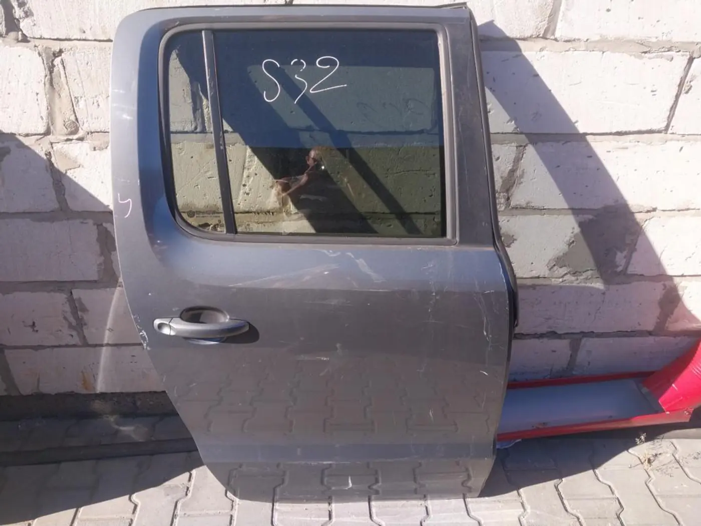 Дверь задняя правая к Volkswagen Amarok 2013